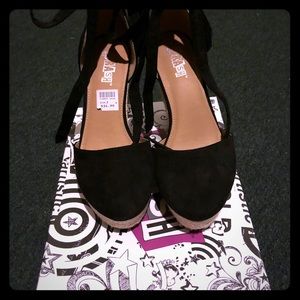 Wedge espadrille sandals